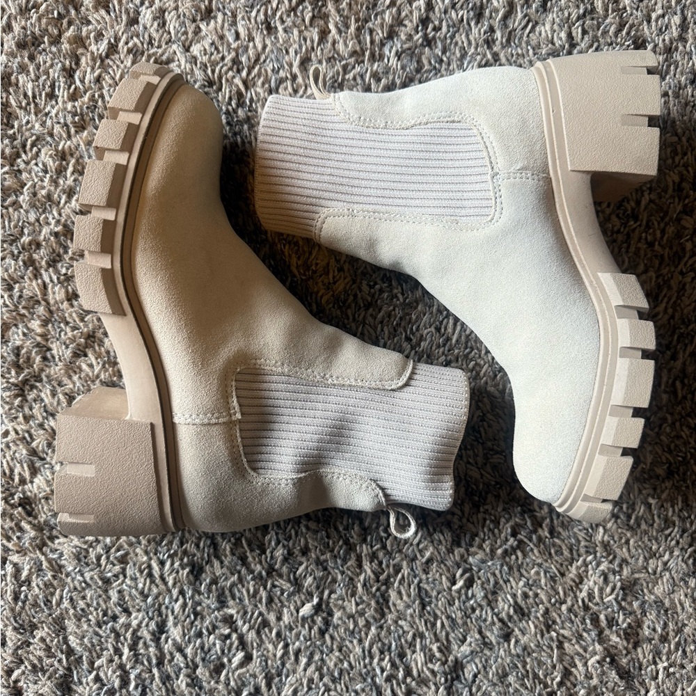 Steve Madden Boots